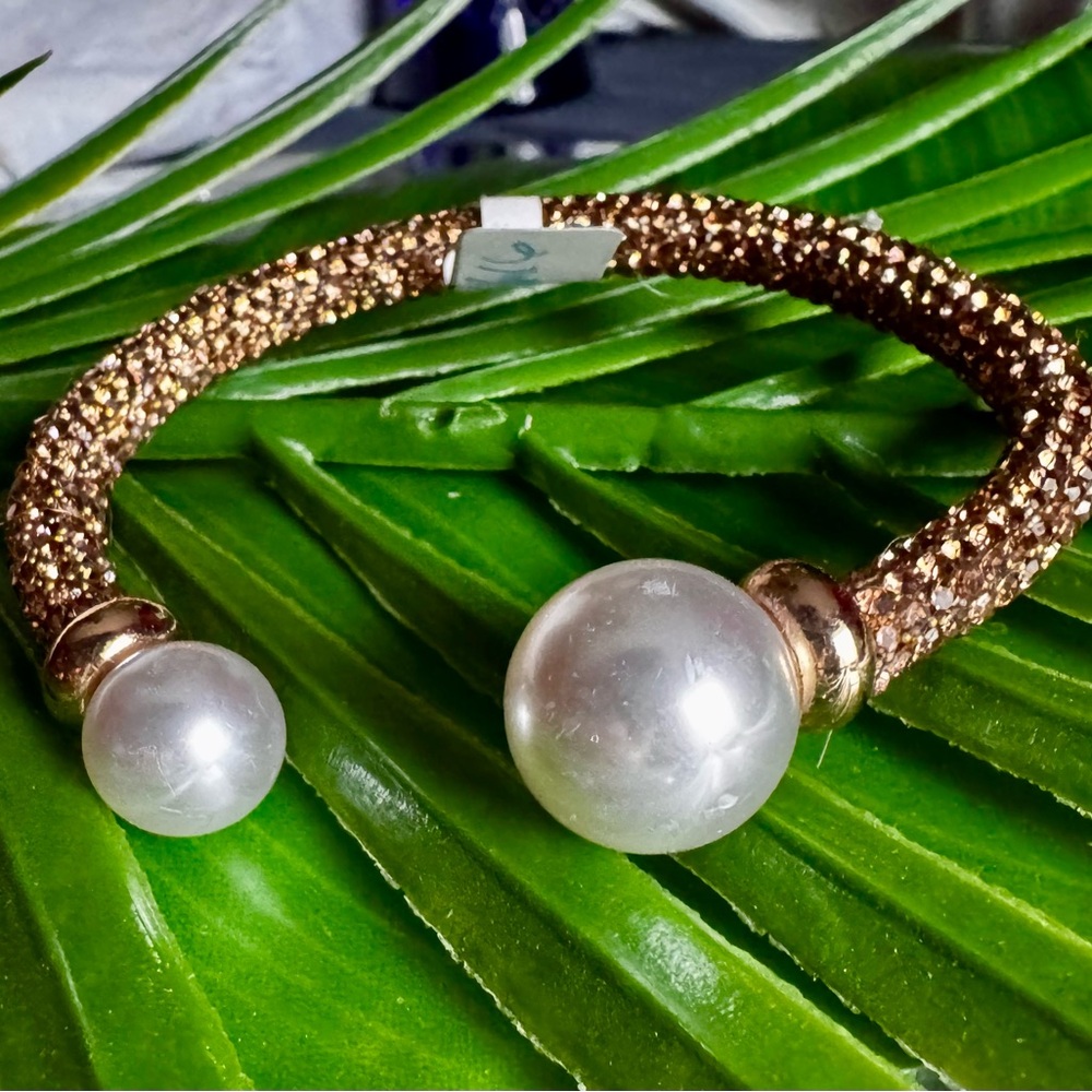 Plunder Gold Braided Cuff with White Pearl Ends
